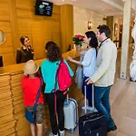 Des Trois Hiboux 3* Plailly