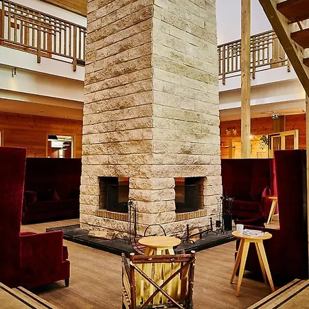 Des Trois Hiboux 3* Plailly