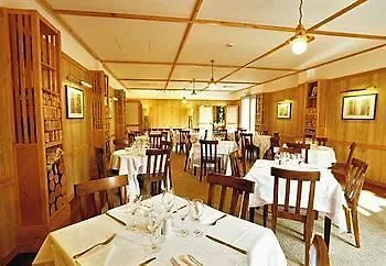 Des Trois Hiboux 3* Plailly