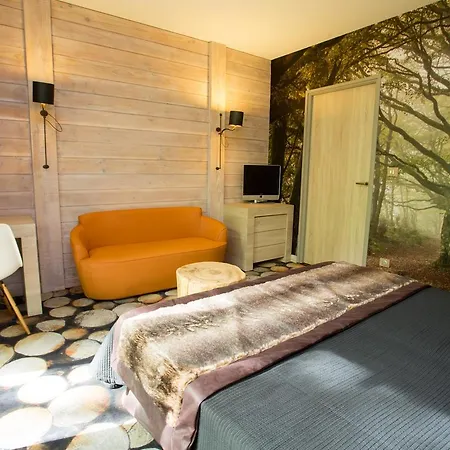 Des Trois Hiboux Plailly