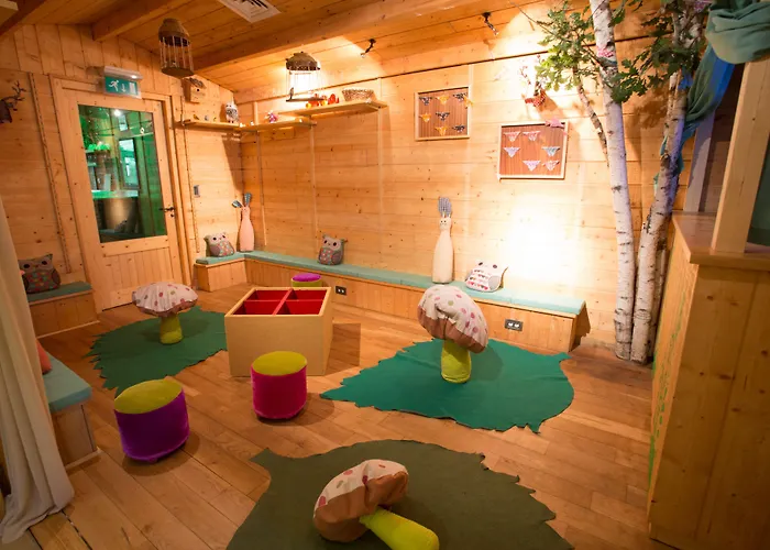 Des Trois Hiboux 3* Plailly