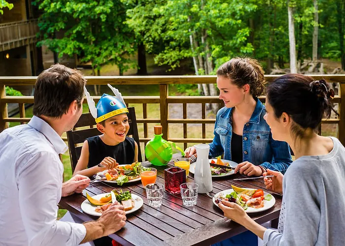 Hotel Des Trois Hiboux Plailly