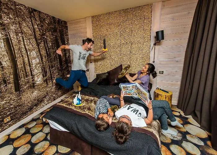 Hotel Des Trois Hiboux Plailly