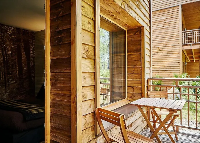 Des Trois Hiboux Plailly